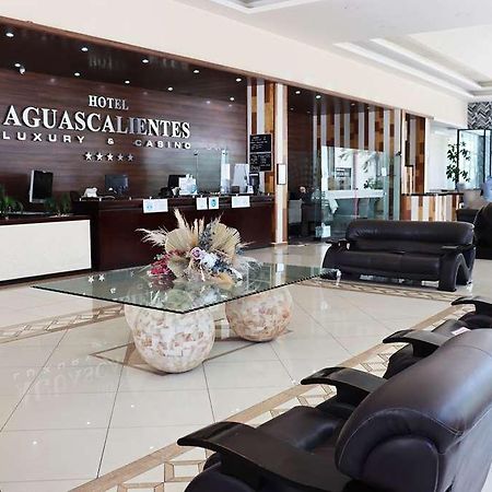 Wyndham Garden Aguascalientes Hotel Beltér fotó